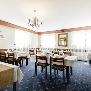 3* Отель Hoffinger