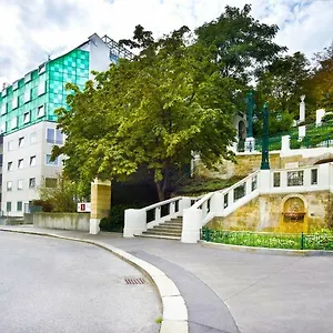 Strudlhof Vienna