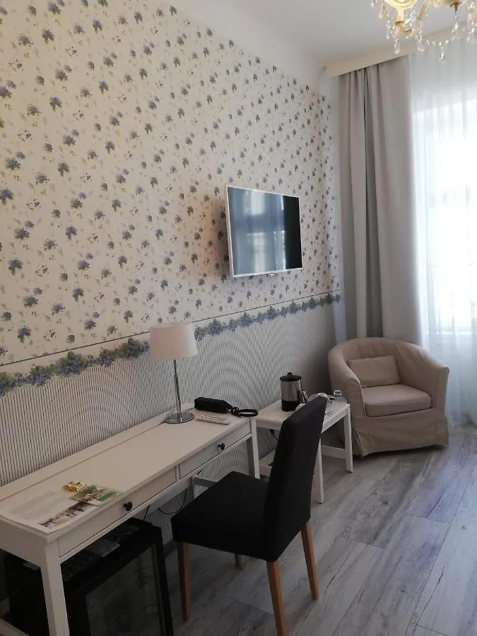 ***  Boutique Hotel Kugel Wien Avusturya
