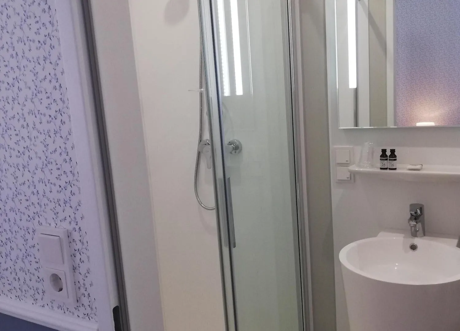 Boutique Hotel Kugel Wien 3*, Viyana